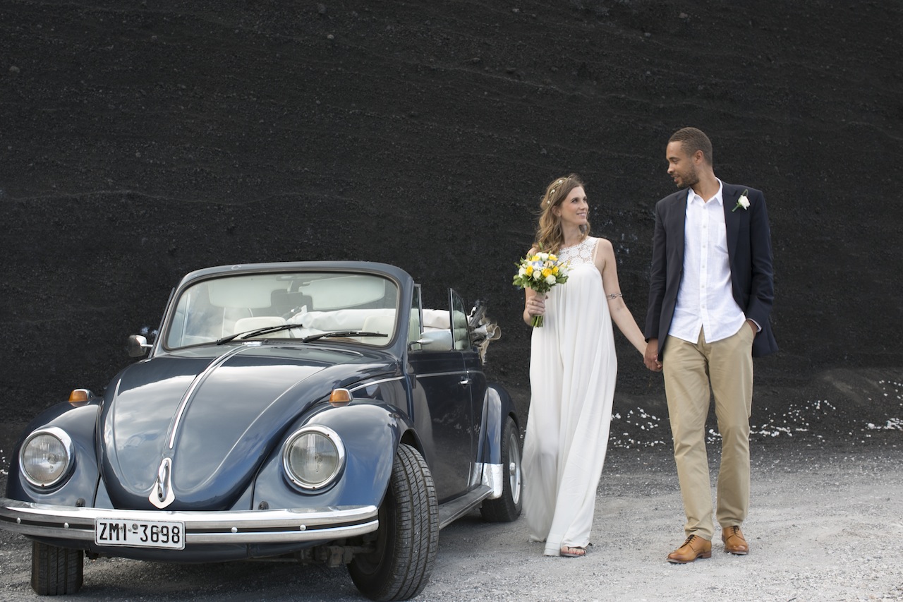 Boho styled wedding in Santorini-vintage car